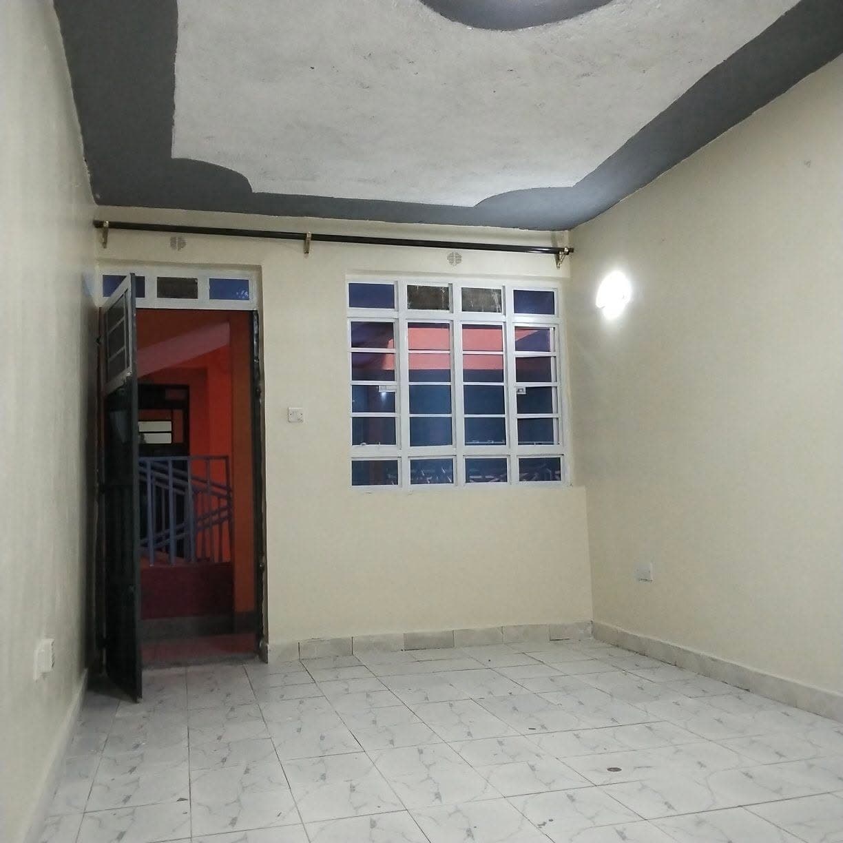 One Bedrooms behind OTTOMAT