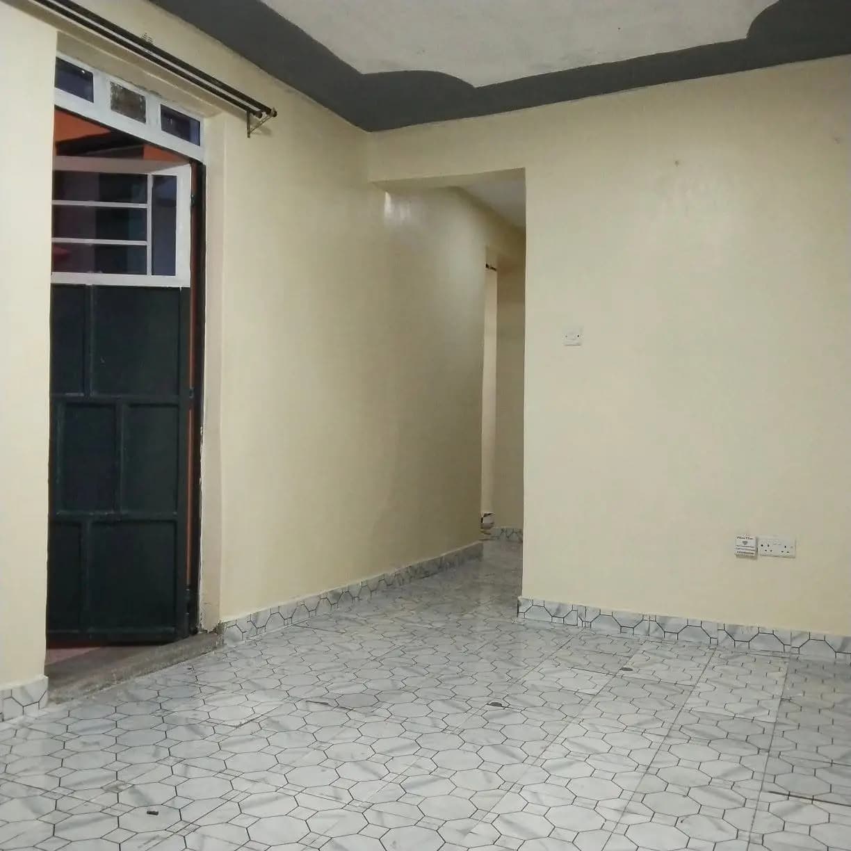 One Bedrooms behind OTTOMAT