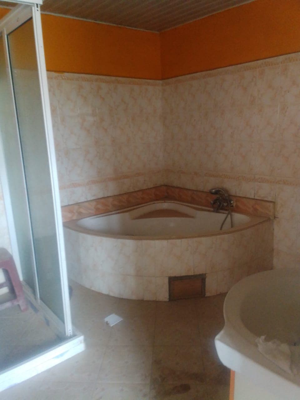 MAISONETTE HOUSE image 3